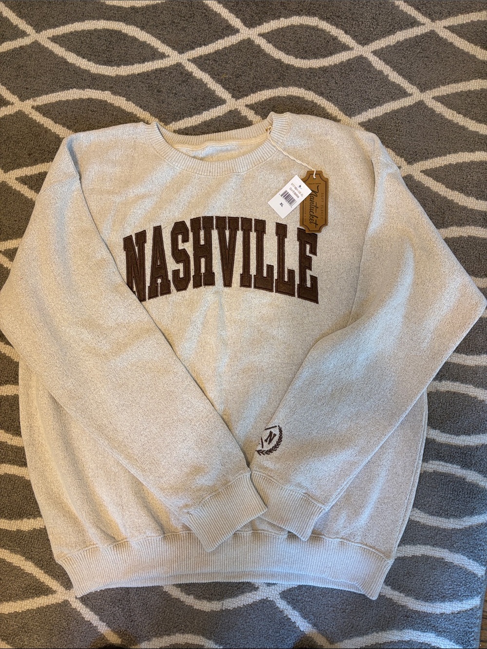 Nashville Crewneck Sweater in Cream by New York Popular